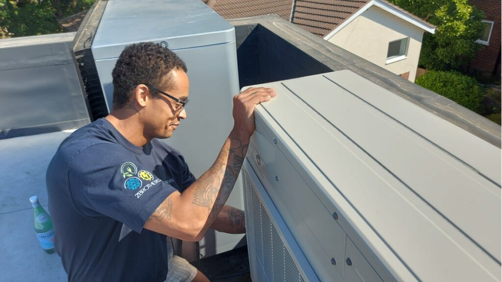 2Brothers Heat Pump + Air Conditioning (AC) + Solar Panels Savings For Homes and Businesses - Winter Heating with Air Conditioning